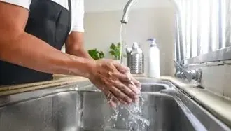 Desentupimento de tanque de lavanderia em Curitiba