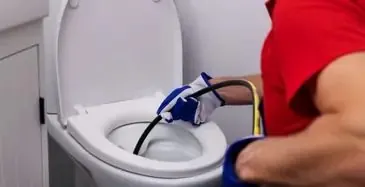 Desentupimento profissional de vaso sanitário em Curitiba